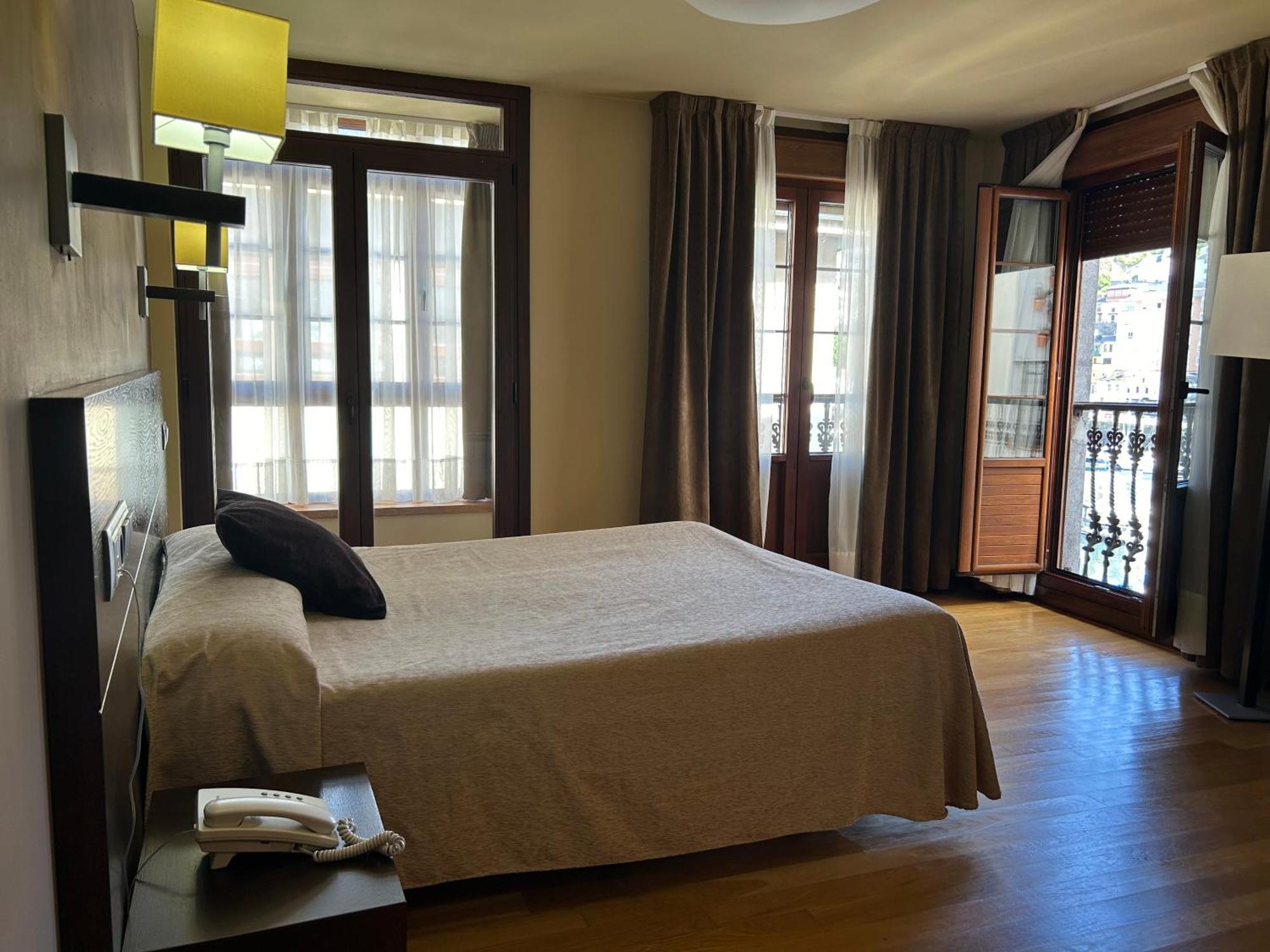 Hotel Baltico Luarca Dış mekan fotoğraf