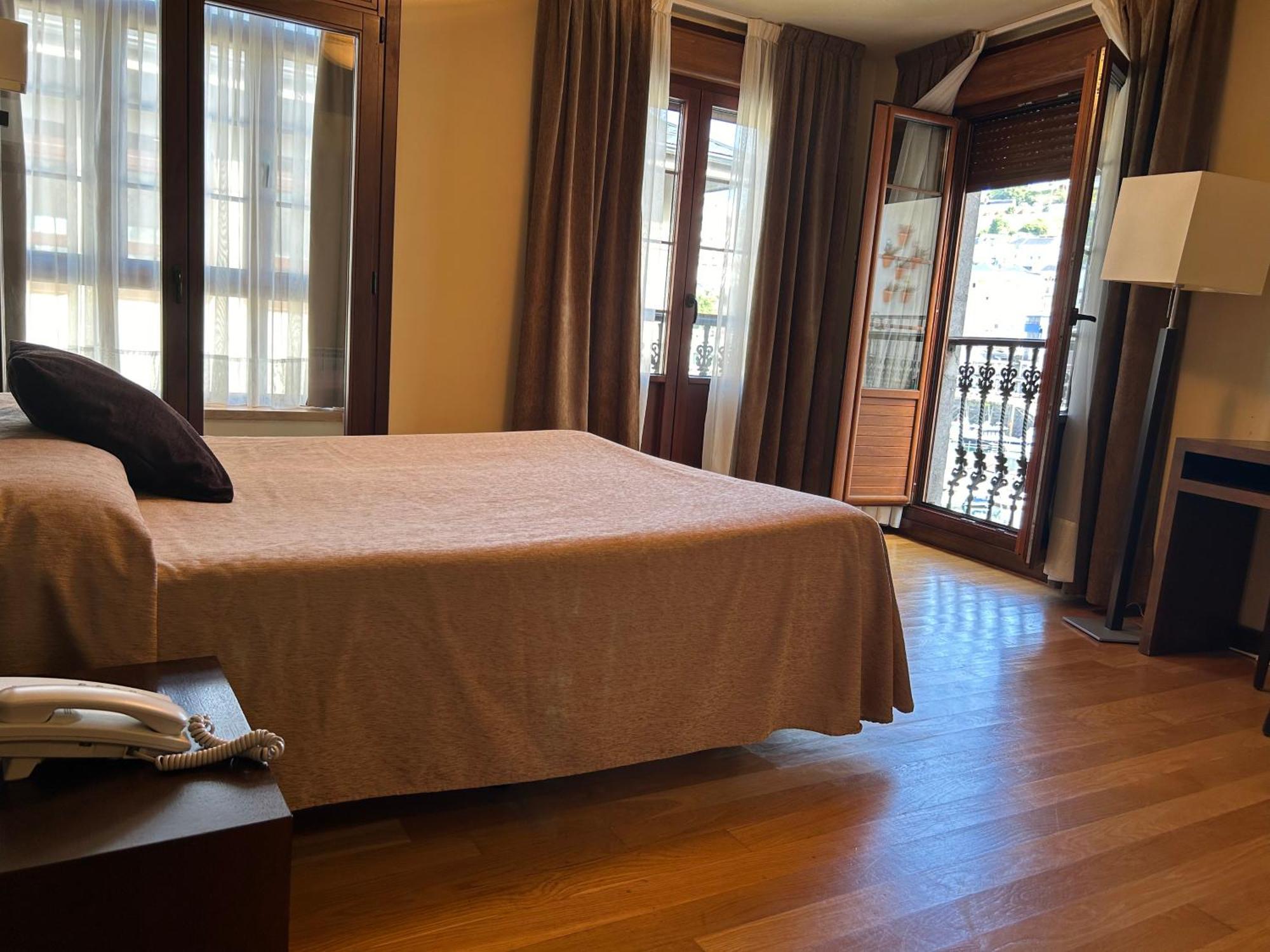 Hotel Baltico Luarca Dış mekan fotoğraf